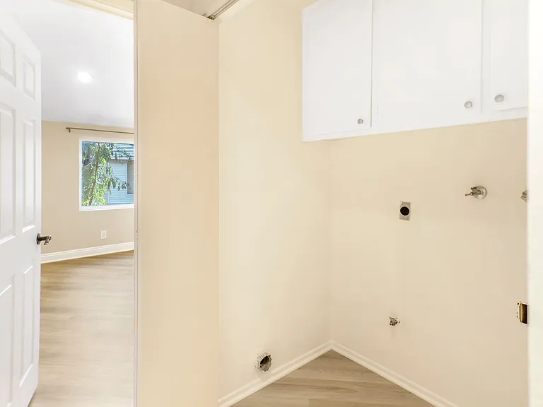 24368 Sage Ct — Photo 15