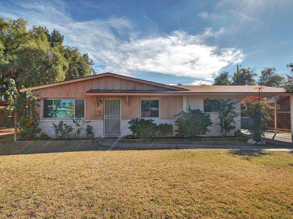 1st image of 2223 W Poinsettia Dr