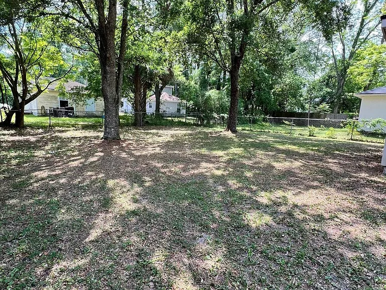 2108 Talladega Rd — Photo 30