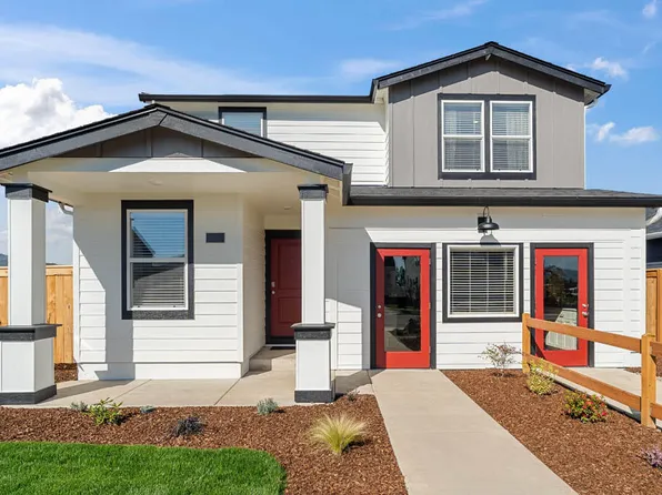 247 Darlington St, Medford, OR 97501