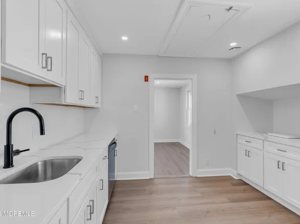 38 Barker Avenue, Shrewsbury Twp, NJ 07724