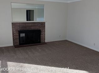 867 Howard Ave, Eugene, OR 97404