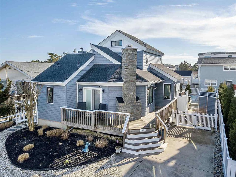 1st image of 4351 Ocean Dr