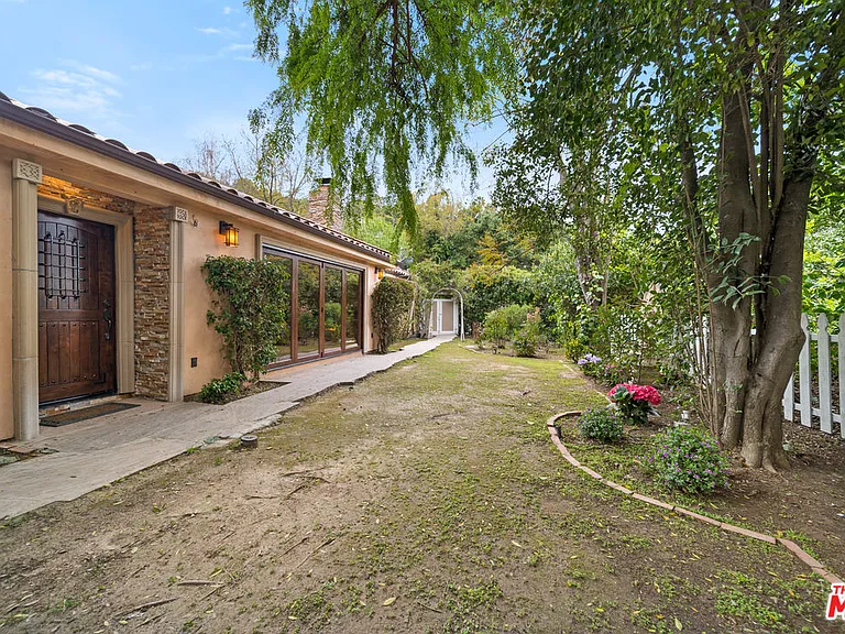3370 Camino De La Cumbre — Photo 4