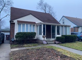 665 Fairwood St, Inkster, MI 48141
