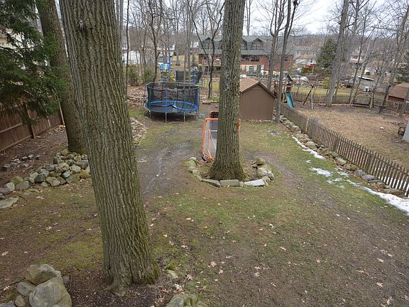 Wonderful Yard w/Custom Shed