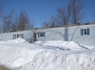 28 Hilltop Ct, Turner, ME 04282