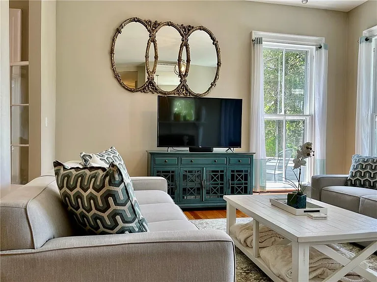541 Bellevue Ave #4 — Photo 6