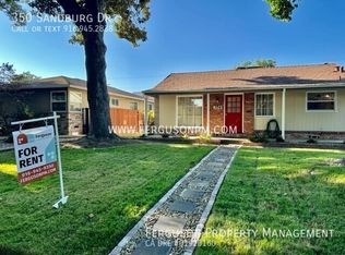 350 Sandburg Dr, Sacramento, CA 95819