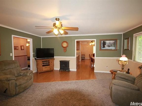4th image of 20600 Cedar View Dr