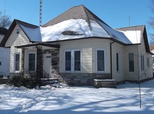 304 S Hickory St, Centralia, IL 62801