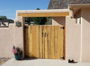 27 Seis Corazones, Espanola, NM 87532