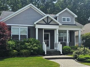 15 Vettura Ct, Malta, NY 12020