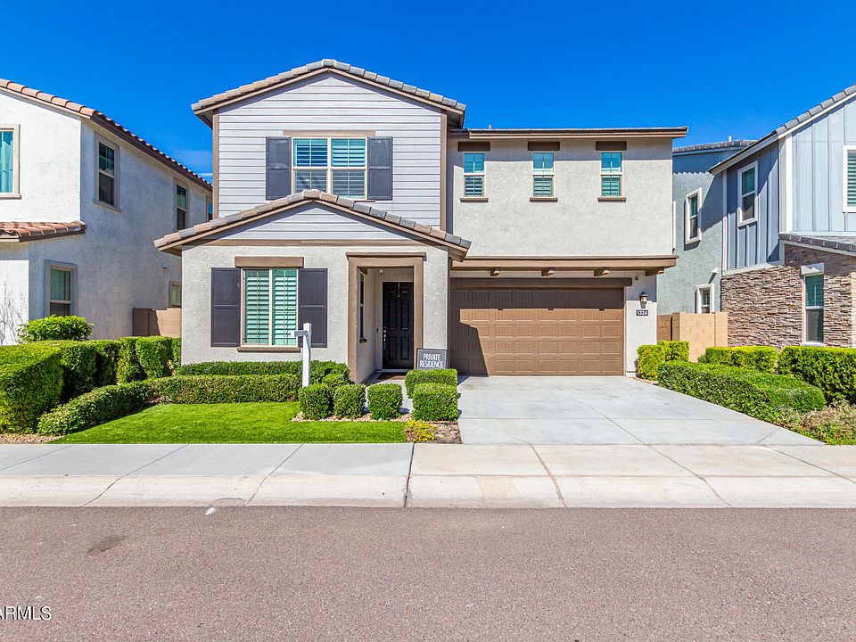 1st image of 1324 W BLUEJAY Drive