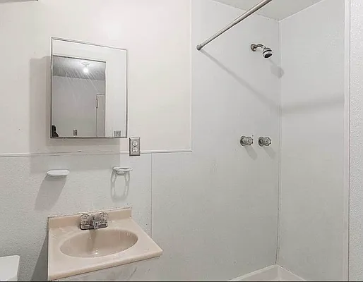 Rented by Rentopia | media 12