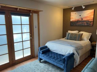 132 Alamo Dr, Santa Fe, NM 87501