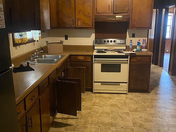 5th image of 1933 Hammond Hill Rd