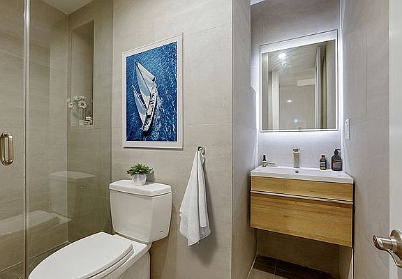 5th image of 105 Macdougal St Penthouse B