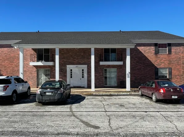 River Street Apartments, 2027-2037 S River St #434820C80, Carthage, MO 64836
