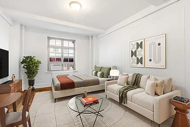 208 West 23rd Street, #203
