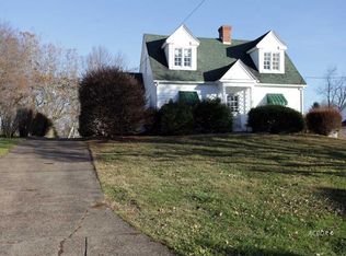 15 Edgemont Dr, Gallipolis, OH 45631