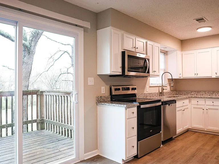 3205 Spring Hollow Ave #A — Photo 8