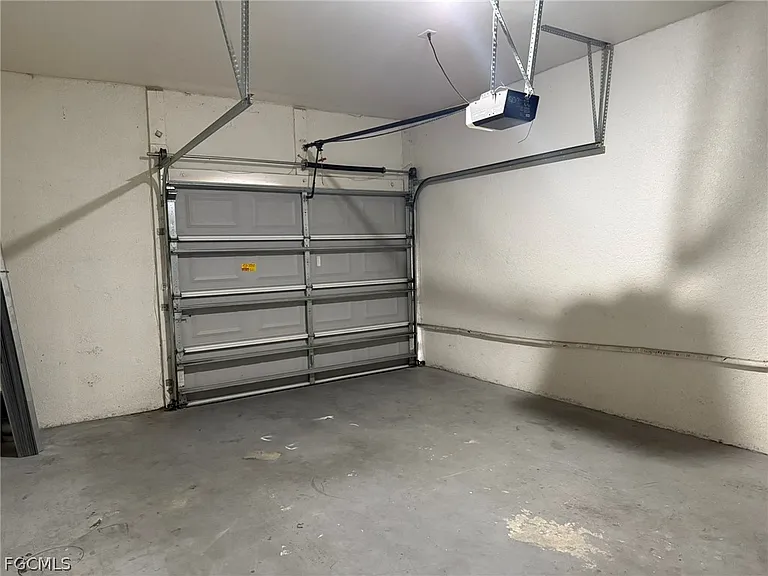 102 Cultural Park Blvd S — Photo 15