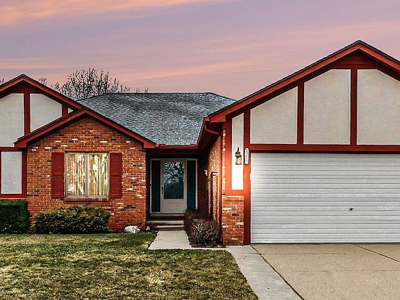 2nd image of 52415 Ridgeway Dr