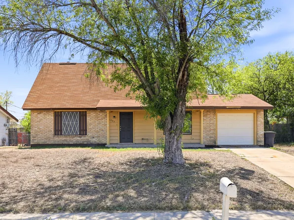 6286 Apple Valley, San Antonio, TX 78242