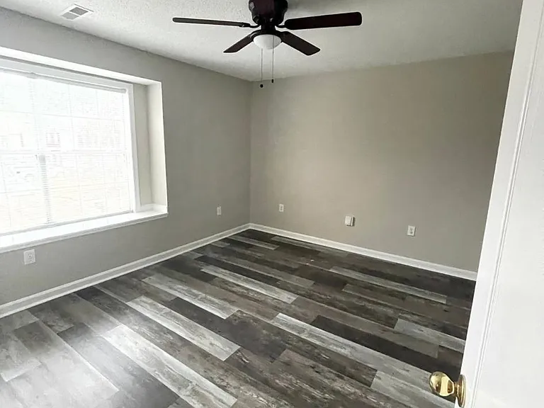 219 W Sunset Cir — Photo 36