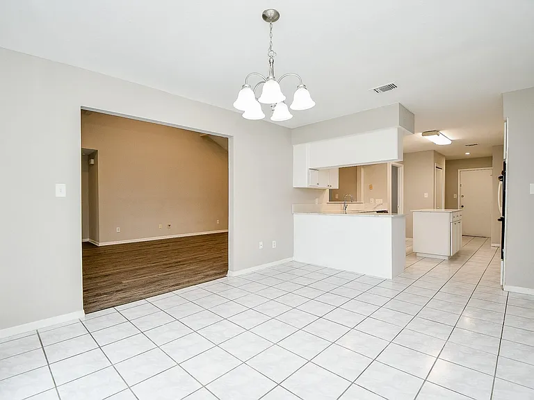 11411 Pepperdine Ln — Photo 12