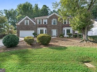 374 Oak Springs Dr, Lawrenceville, GA 30043