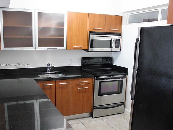 5th image of 650 NE 64th St APT G305