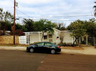 1609 Hendricks Ave, Laredo, TX 78040