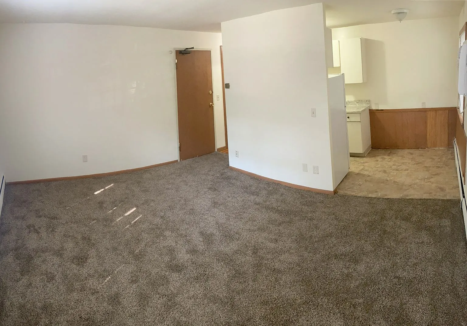 3109 4th St SE — Photo 2