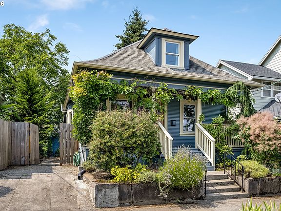 2nd image of 5035 NE 6th Ave