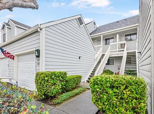 704 Live Oak Ln, Pinole, CA 94564
