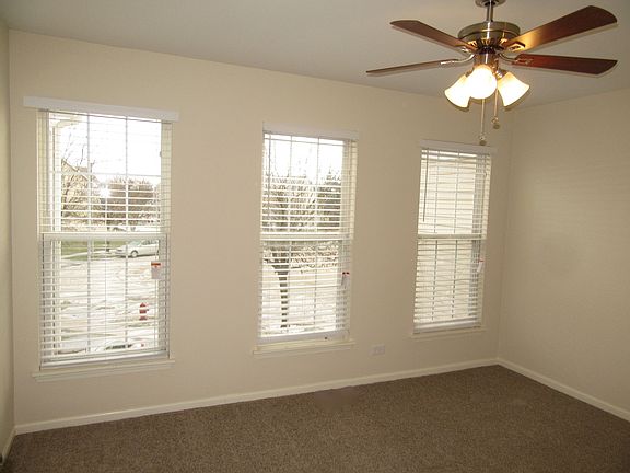 4th image of 2319 Rossiter Pkwy