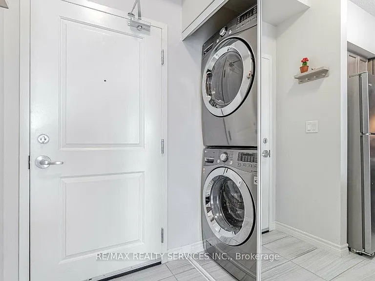 630 Sauve St #510 — Photo 21