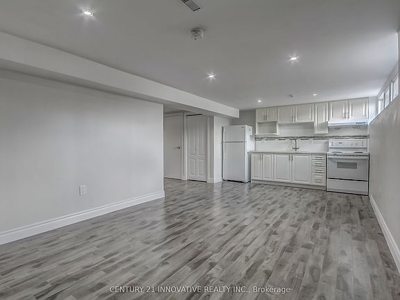 2nd image of 17 Tralee Ave #Basement