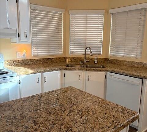 5th image of 6960 W Peoria Avenue #201