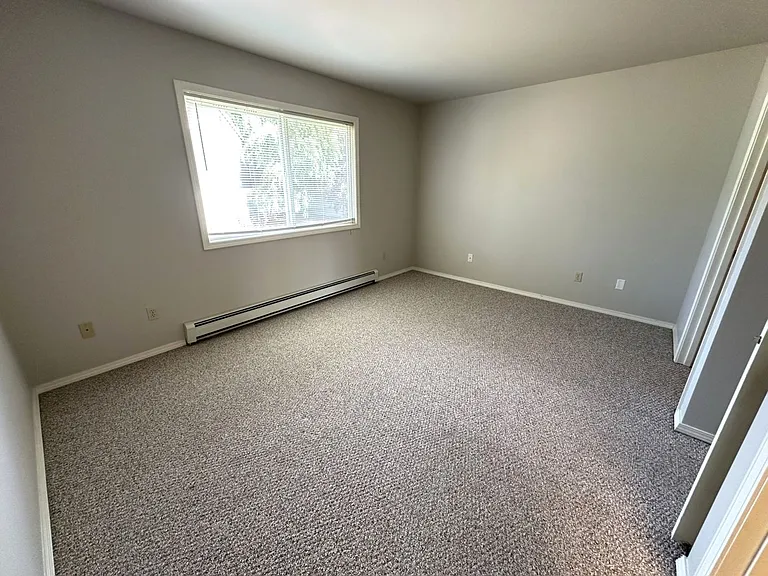 209 E 18th Ave #10 — Photo 14