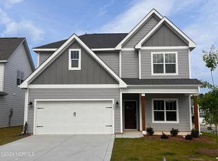 222 Eaton St, Carthage, NC 28327