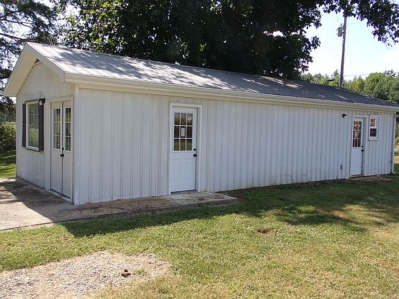 5th image of 379 Ammons Church Ln