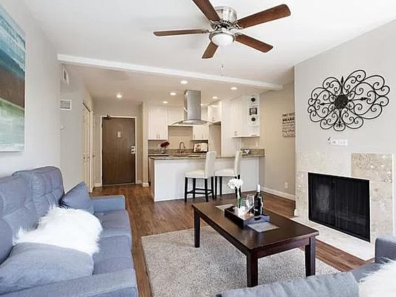 4th image of 1650 8th Ave Unit 312