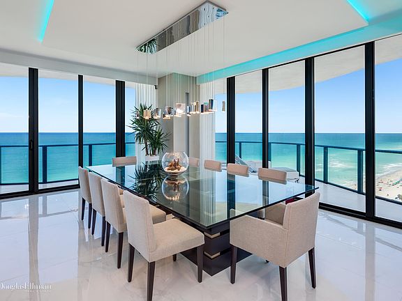 5th image of 19575 Collins Ave Unit 14