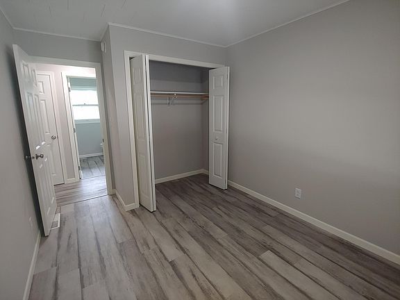 5th image of 100 2nd St NE