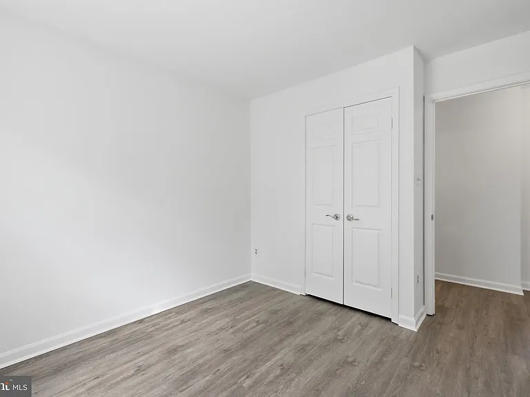 46601 Carriage Ct — Photo 23