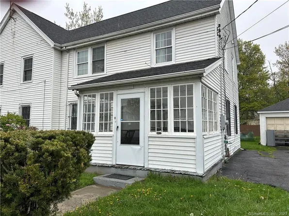 2 Goshen Street, Hartford, CT 06106