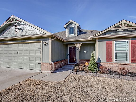 3rd image of 8704 S. 256th E. Pl.